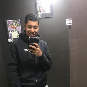 Meet your Posher, Michael